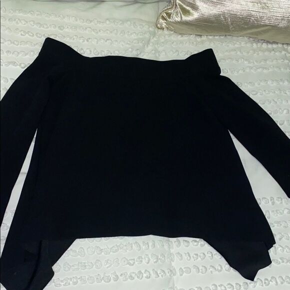 Zara off the shoulder top - Picture 3 of 6